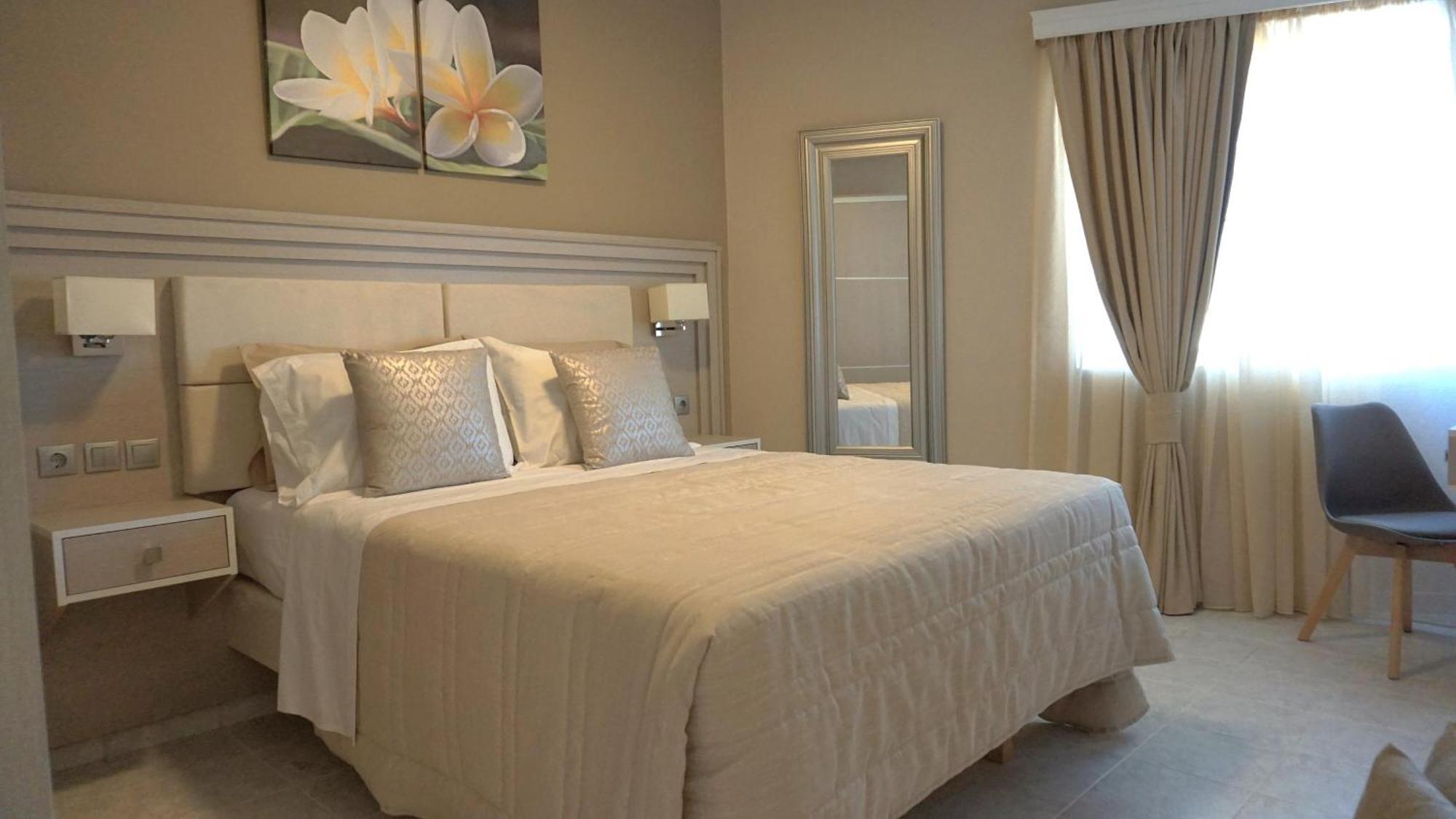 Remvi Deluxe Apartment 104 With Sea View カルパトス エクステリア 写真